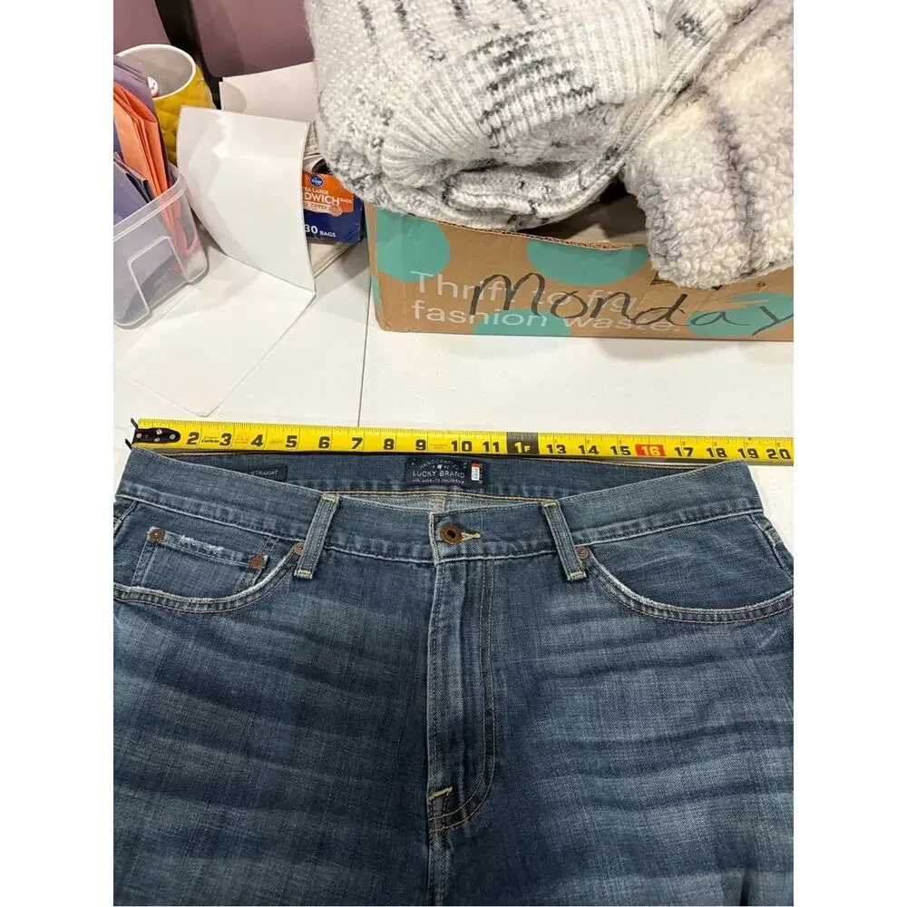 Lucky Brand 221 Original Straight Jeans 36X32 Distressed Classic Slouchy